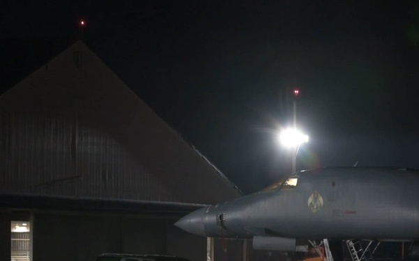 BTF: B-1B Lancer lands after Nov. 3rd mission