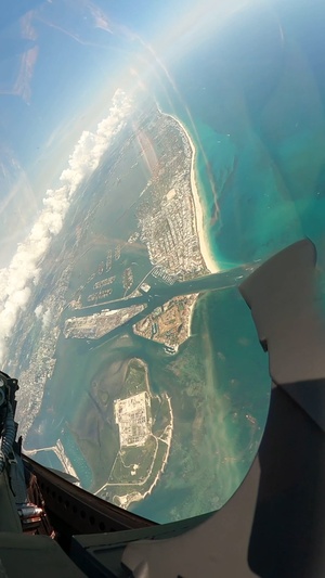 Cockpit Footage: F-22 Raptor Demonstration at Miami Beach