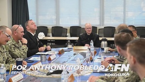 Chief of Naval Operations visits Commander, Fleet Activities Yokosuka