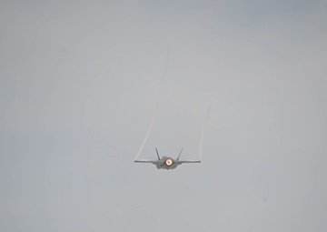 F-35A Demonstration Team Preforms at the Dubai Airshow