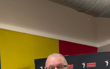 Chef Robert Irvine Visits MKAB Romania for Thanksgiving Meal