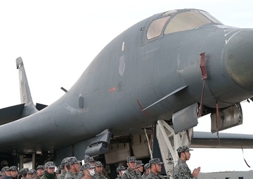 BTF: 9 EBS, 35 FW, JASDF integrate for munitions load