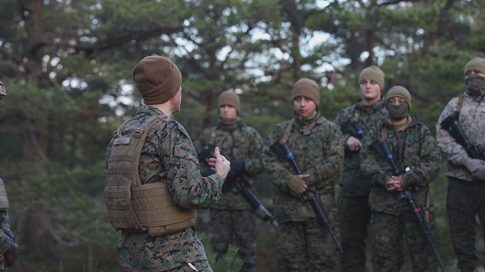 DVIDS - Video - U.S. Navy chaplain prays with Marines and Sailors ...