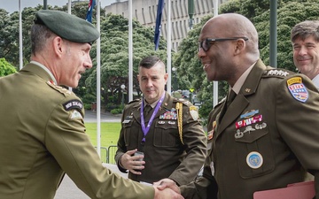 UNC/CFC/USFK Commander Visits New Zealand