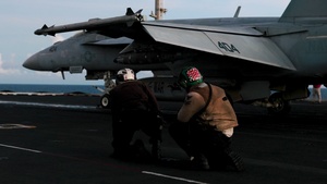 USS Gerald R. Ford (CVN 78) Night Flight Operations