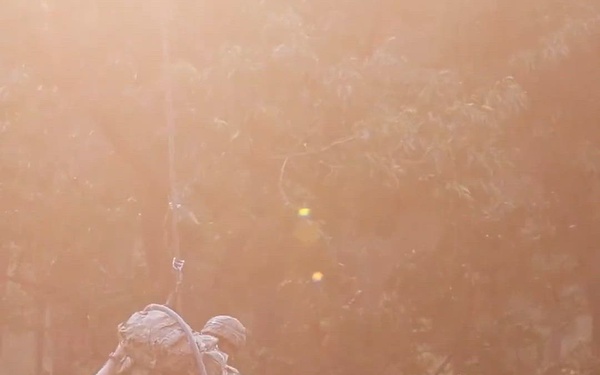 Social 4x5: Helo Lift