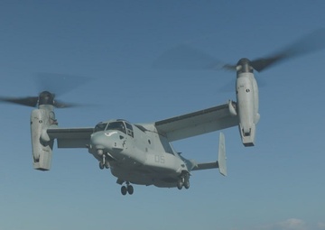 11th MEU Marines, Sailors Conduct Deck Landing Qualifications