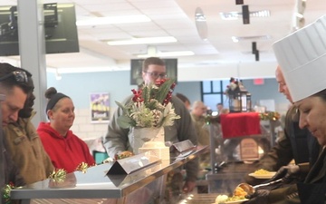 Fort McCoy Garrison leaders serve up holiday meal, Part 1