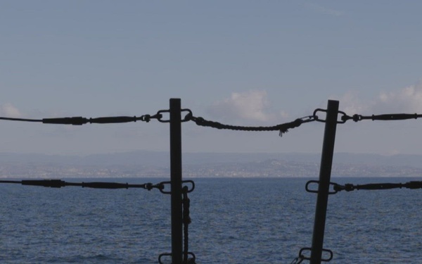 11th MEU Marines, Sailors Conduct Ship to Shore Movement