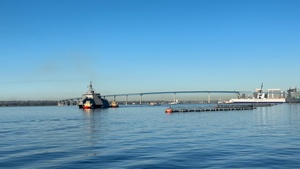 USS Pierre (LCS 38) Arrives at Homeport for the First Time