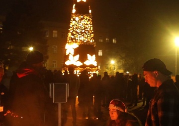 Powidz tree lighting ceremony 2025