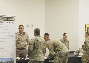 Arizona National Guardsmen Attend Guard Your Future