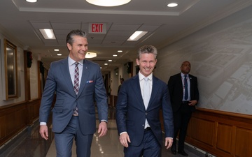 SW Hosts Swedish Minister of Defense Pål Jonson