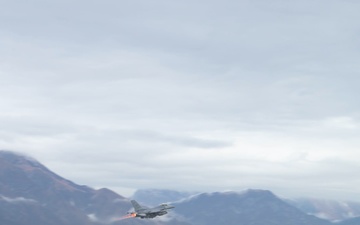 510th &amp; 555th FGS exercise ACE capabilities with Romanian Allies