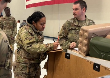 Guardsmen receive gear during State Active Duty In-processing