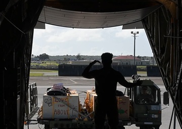 B-roll: Operation Christmas Drop delivers to remote islands