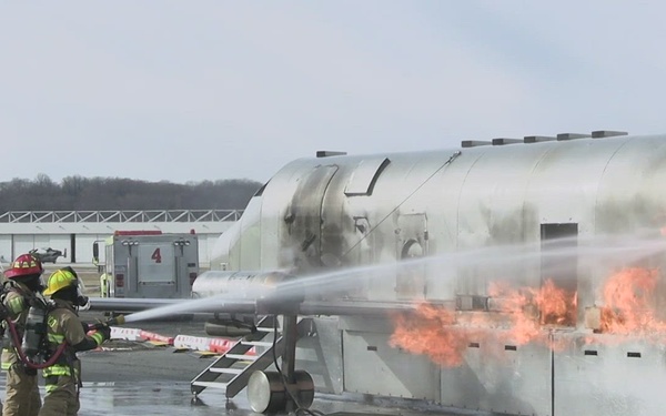 Marine Corps Air Facility Quantico conducts Aircraft Rescue and Firefighting Training Fires B-roll package