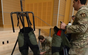 775th EOD Flight visits Sunset Junior High