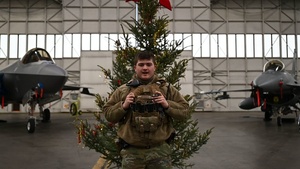 Airman 1st Class Jeffers, holiday greeting