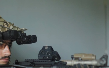 22nd MEU(SOC) | EOD and Lima Co. Engineers Conduct Breaching Range