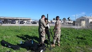 Steel Knight 25 BRoll: Communications setup