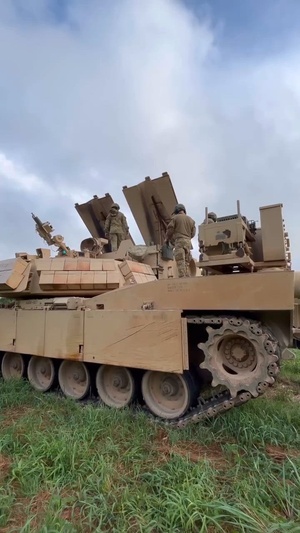 U.S. Army Soldiers train Australian Defense Forces on mine clearing explosives at Fort Leonard Wood (Vertical)