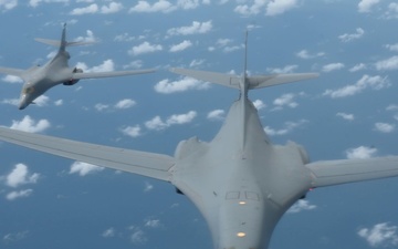 U.S. B-1B Bombers conduct operations in U.S. Southern Command AOR