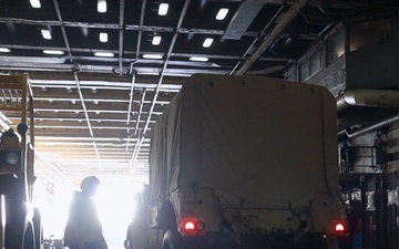 22nd MEU(SOC) | LCAC Operations Aboard USS San Antonio