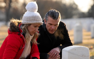 SW Participates in Wreaths Across America Day at ANC