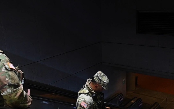 National Guard Leaders Meet Presence Patrols in D.C.