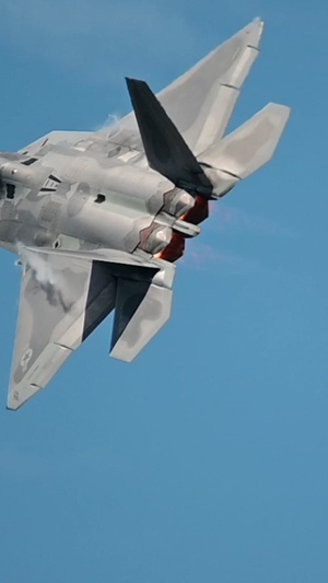 F-22 Raptor Aerial Demonstration Team performs at Wings of Pride Airshow 2025 - Hype reel 1