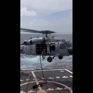 Frank E. Petersen Jr. conducts EOD training