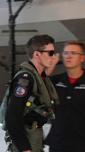 F-22 Raptor Aerial Demonstration Team silent ground show B-Roll