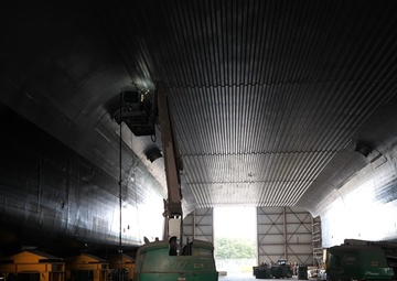 Shipyard Workers Build U.S. Navy Ships at Austal USA