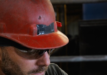 Shipyard Workers Build U.S. Navy Ships at Austal USA