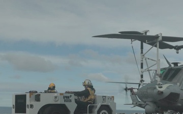 11th MEU Marines, Sailors Conduct Flight Deck Operations Aboard USS Boxer
