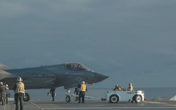 1th MEU Marines, Sailors Conduct F-35B Maintenance Aboard USS Boxer