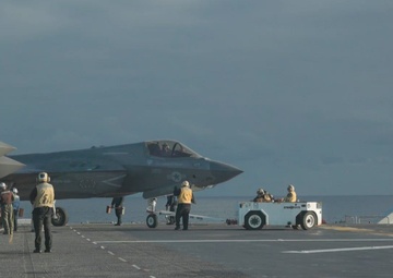 1th MEU Marines, Sailors Conduct F-35B Maintenance Aboard USS Boxer