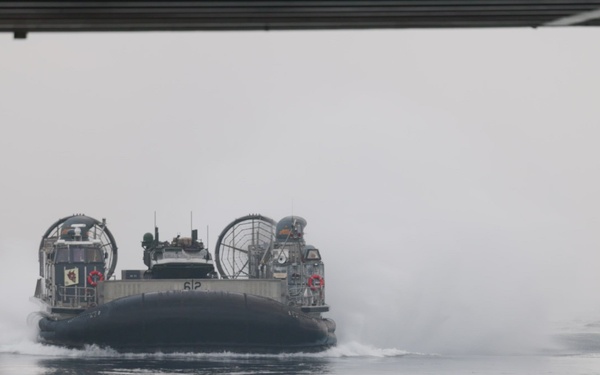 B-Roll: 11th MEU Marines, Sailors Conduct Well-Deck Operations Aboard USS Comstock