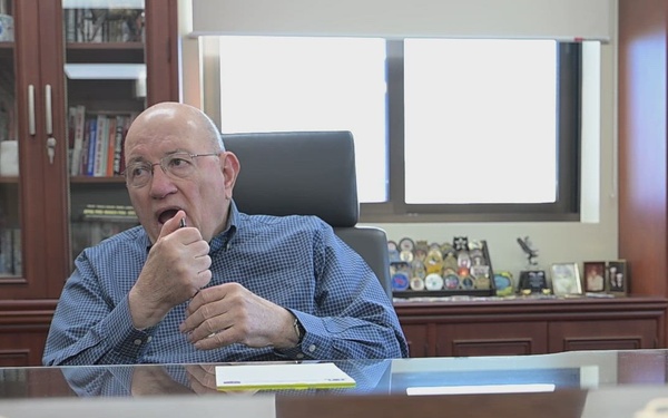 B-Roll: KBSC Director earns USFK Tiger Award