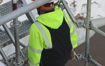 A Quick Look: Dewatering Lock and Dam 7