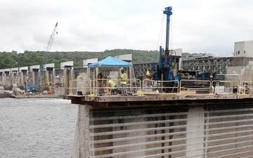 Montgomery Locks and Dam River Traffic and Construction Footage – USACE Pittsburgh District
