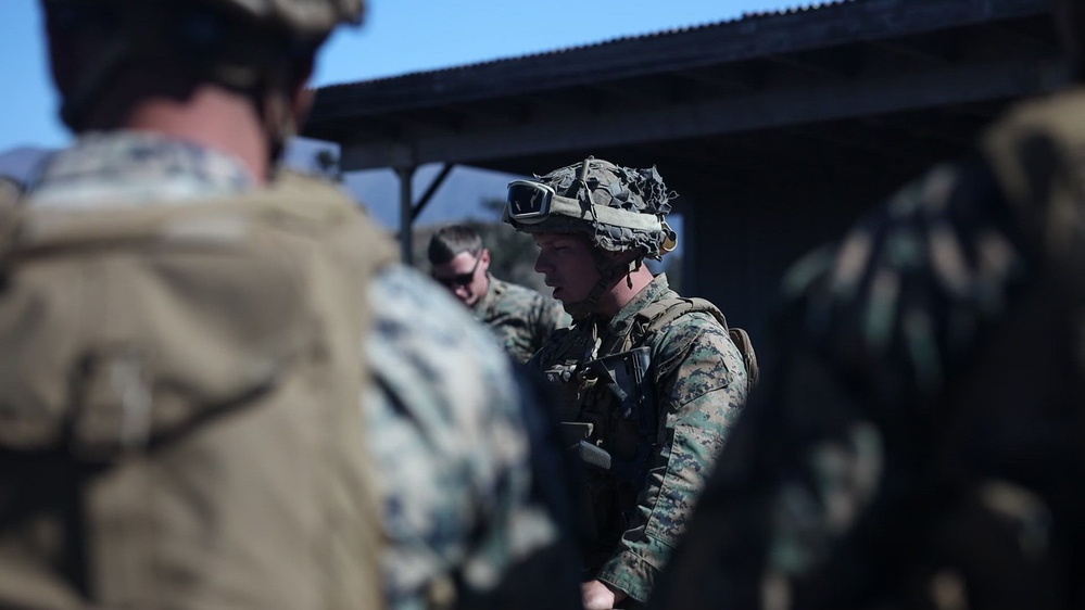 DVIDS - Video - 3rd LLB executes a demolition live-fire range at PTA B-Roll
