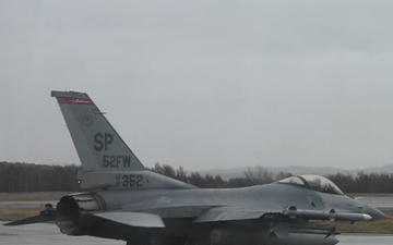 480th FS takeoffs and landings B-roll