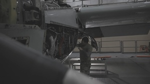 Aircraft Structural Maintenance Technician