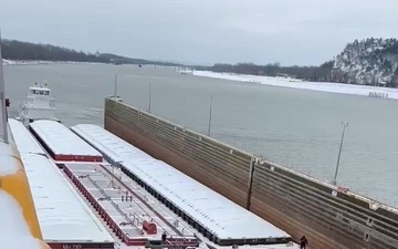 The motor vessel JoBeth Janoush locks through Dardanelle Lock and Dam (No. 10)