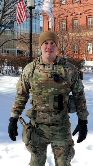 Alabama Guardsmen Send Message Home While Serving on D.C. Safe and Beautiful Mission