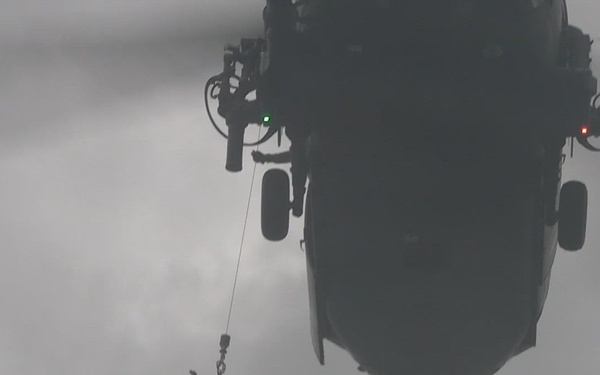 MAG-36 Marines simulate tactical recovery of aircraft personnel