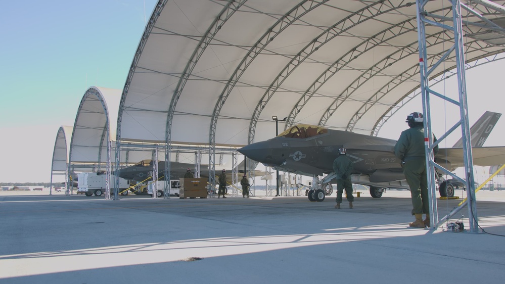 DVIDS - Video - F-35 Lightning II flight operations during Atlantic ...