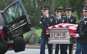 Oregon Army National Guard Funeral Honor Guard Training